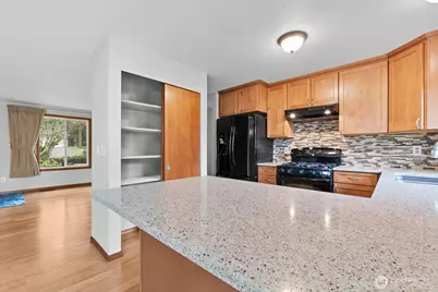 8608 9th Way SE, Lacey, WA 98503 - Photo 6