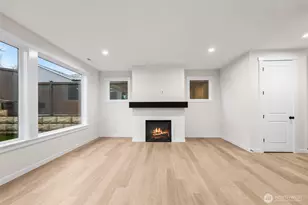 14306 14th Ave Ct E, Tacoma, WA 98445 - Photo 10