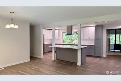 13676 197th Avenue SE, Renton, WA 98059 - Photo 4