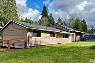 13676 197th Ave SE, Renton, WA 98059 - Photo 2