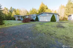 11129 Corey Ln NE, Poulsbo, WA 98370 - Photo 2
