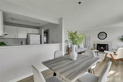 28610 16th Avenue S #303, Federal Way, WA 98003 - Photo 12