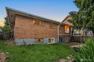 921 N 85th St, Seattle, WA 98103 - Photo 22