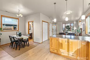 2008 Monroe Ave, Everett, WA 98203 - Photo 10