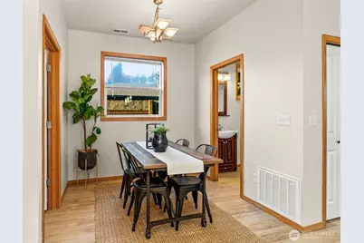 2008 Monroe Avenue, Everett, WA 98203 - Photo 12