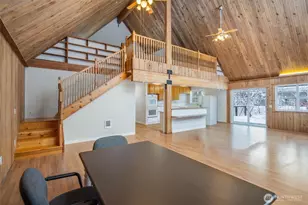 201 Pine Glen Dr, Easton, WA 98925 - Photo 2