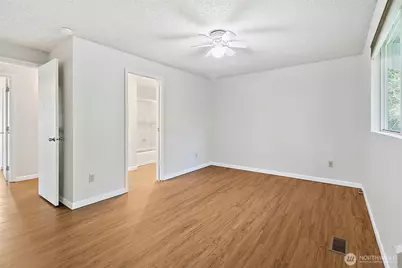 32412 44th Avenue S, Federal Way, WA 98001 - Photo 18