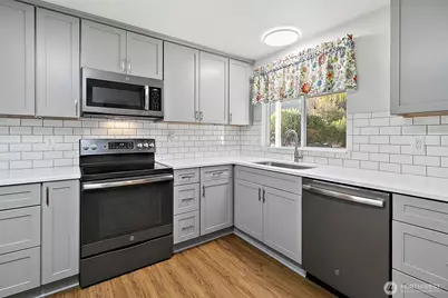 32412 44th Avenue S, Federal Way, WA 98001 - Photo 4