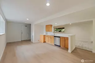 18045 3rd Ave NE, Shoreline, WA 98155 - Photo 28