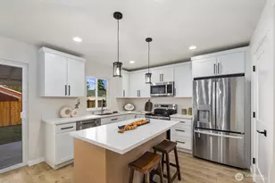 1005 117th St S, Tacoma, WA 98444 - Photo 6