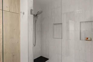 8337 B 12th Ave NW, Seattle, WA 98117 - Photo 14