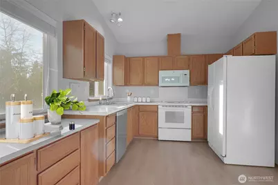 24005 72nd Avenue E, Graham, WA 98338 - Photo 10