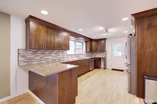 11002 147th St E, Puyallup, WA 98374 - Photo 8