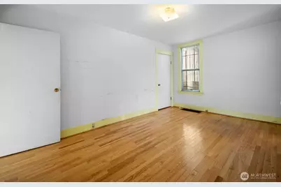 3226 S Edmunds Street, Seattle, WA 98118 - Photo 12