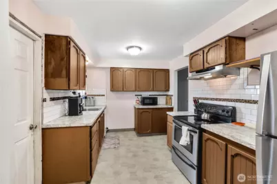 2951 Douglas, Longview, WA 98632 - Photo 10