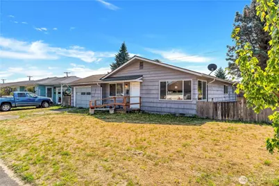 2951 Douglas, Longview, WA 98632 - Photo 2