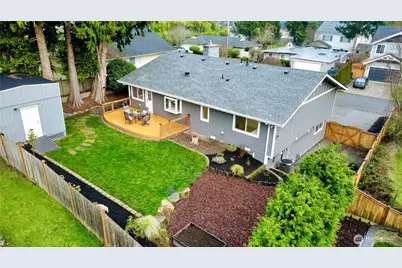 1629 171st Avenue NE, Bellevue, WA 98008 - Photo 4