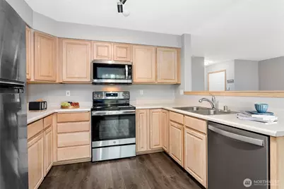 641 W Horton #230, Bellingham, WA 98226 - Photo 8