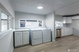 316 Bowlin Ave NE, Orting, WA 98360 - Photo 16