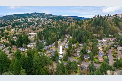 15907 SE 48th Drive, Bellevue, WA 98006 - Photo 40