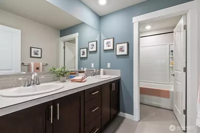 642 SE 12th Place #48, North Bend, WA 98045 - Photo 24