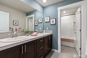 642 SE 12th Pl, North Bend, WA 98045 - Photo 24