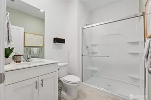 642 SE 12th Pl, North Bend, WA 98045 - Photo 16