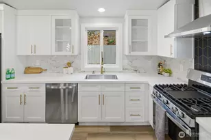 10704 NE 200th Pl, Bothell, WA 98011 - Photo 6