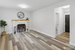 10704 NE 200th Pl, Bothell, WA 98011 - Photo 28