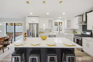 10704 NE 200th Pl, Bothell, WA 98011 - Photo 4