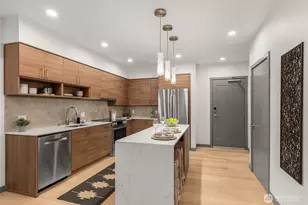 11903 NE 128th St, Kirkland, WA 98034 - Photo 4