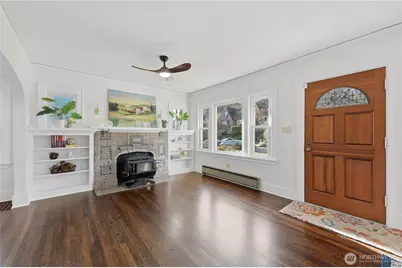 7328 19th Avenue NE, Seattle, WA 98115 - Photo 6