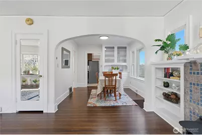 7328 19th Avenue NE, Seattle, WA 98115 - Photo 10