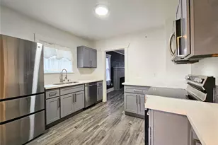 5033 S J St, Tacoma, WA 98408 - Photo 8