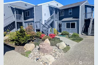 2001 Skyline Way #103, Anacortes, WA 98221 - Photo 6