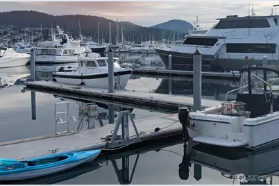 2001 Skyline Way #103, Anacortes, WA 98221 - Photo 20