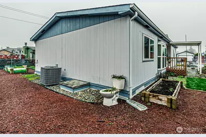 9818 Asotin Street S, Tacoma, WA 98444 - Photo 18