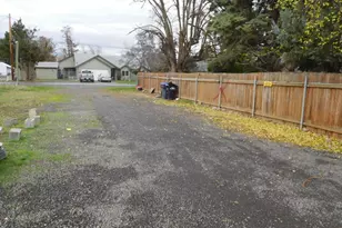 118 Bush St, Walla Walla, WA 99362 - Photo 12