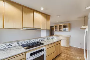 5215 S 164th St, Tukwila, WA 98188 - Photo 6