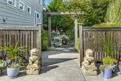 218 S 210th Street, Des Moines, WA 98198 - Photo 34