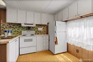 22034 SE 272nd Pl, Maple Valley, WA 98038 - Photo 10