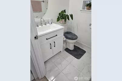 11509 7th Avenue E, Tacoma, WA 98445 - Photo 8