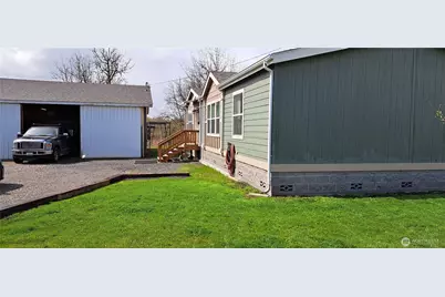 765 SW Chehalis, Chehalis, WA 98532 - Photo 2