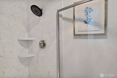 2253 Gilman Drive W #104, Seattle, WA 98119 - Photo 16