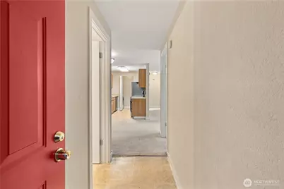 16817 Larch Way #F206, Lynnwood, WA 98037 - Photo 2