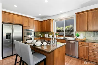 2002 263rd Lane SE, Sammamish, WA 98075 - Photo 6