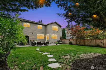 2002 263rd Lane SE, Sammamish, WA 98075 - Photo 34