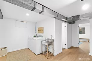 11721 24th Ave NE, Seattle, WA 98125 - Photo 30