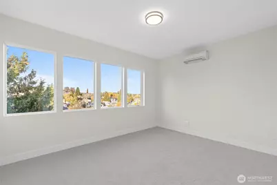 8612 37th Avenue S #A, Seattle, WA 98118 - Photo 14