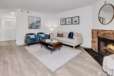 14132 74th Place NE #D-16, Kirkland, WA 98034 - Photo 8